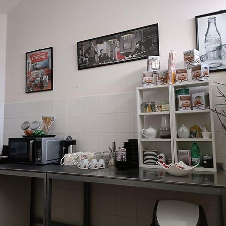 Casa Vacanza In Pieno Centro Storico Vicino Ostuni E La Riserva Di Torre Quaceto サン・ヴィート・デイ・ノルマンニ エクステリア 写真