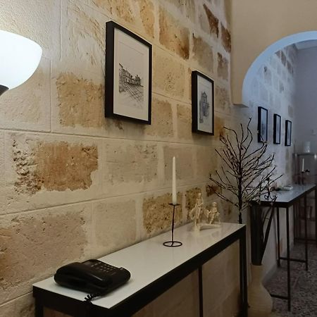 Casa Vacanza In Pieno Centro Storico Vicino Ostuni E La Riserva Di Torre Quaceto サン・ヴィート・デイ・ノルマンニ エクステリア 写真