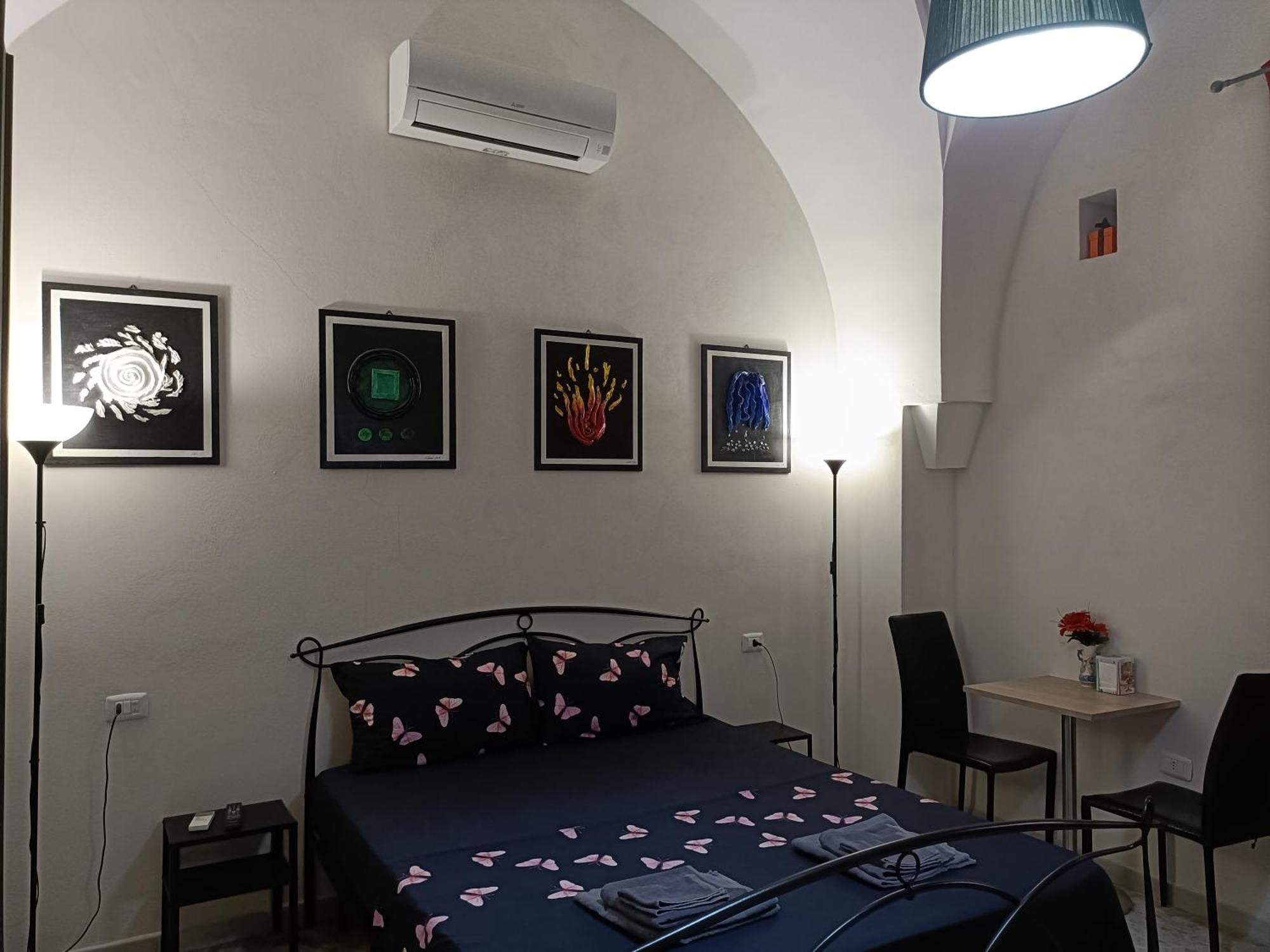 Casa Vacanza In Pieno Centro Storico Vicino Ostuni E La Riserva Di Torre Quaceto サン・ヴィート・デイ・ノルマンニ エクステリア 写真