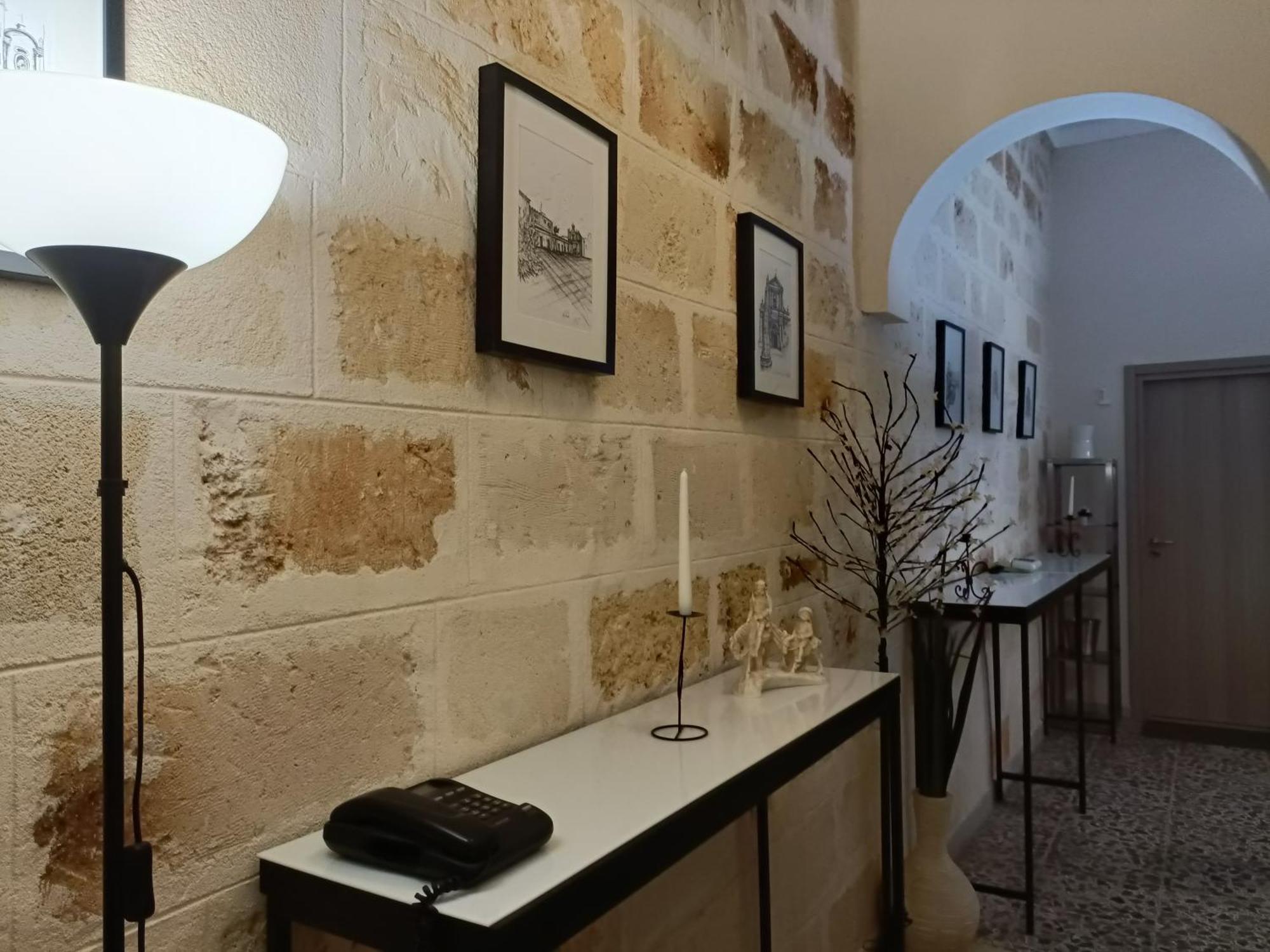 Casa Vacanza In Pieno Centro Storico Vicino Ostuni E La Riserva Di Torre Quaceto サン・ヴィート・デイ・ノルマンニ エクステリア 写真